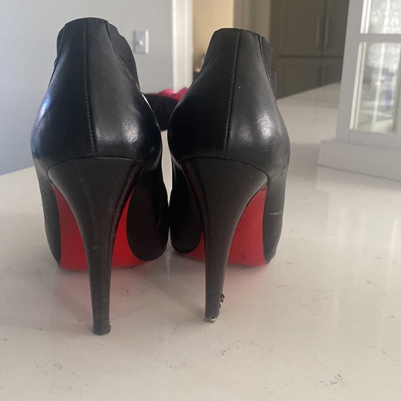 Christian louboutin heels - Picture 3 of 3